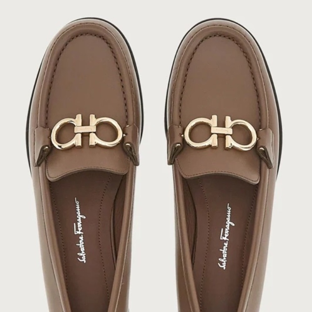 Ferragamo Loafer Pumps